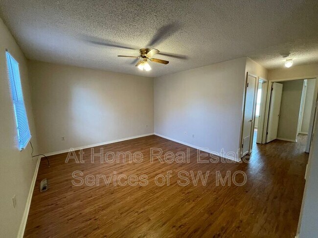 Building Photo - 1636 N Benton Ave