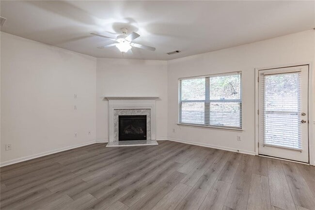 Building Photo - 3941 Snipes Ct