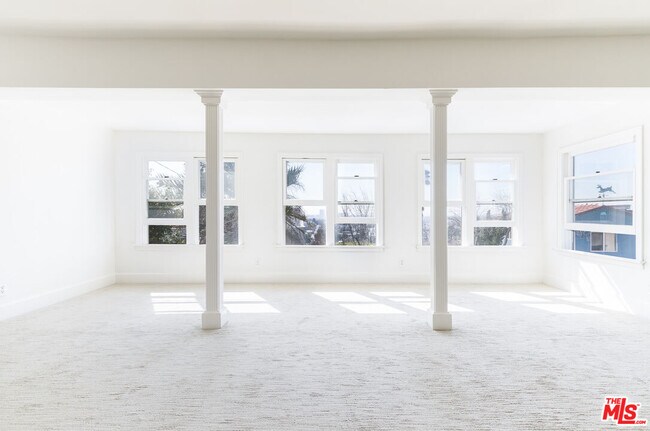Foto del edificio - 3909 Cumberland Ave