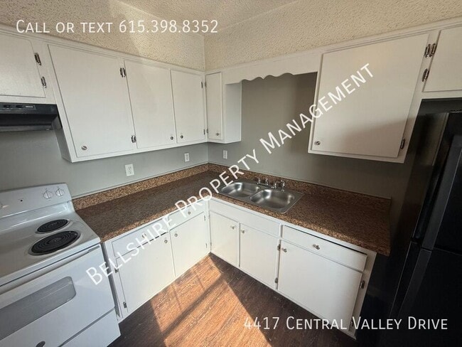 Building Photo - 4417 Central Valley Dr