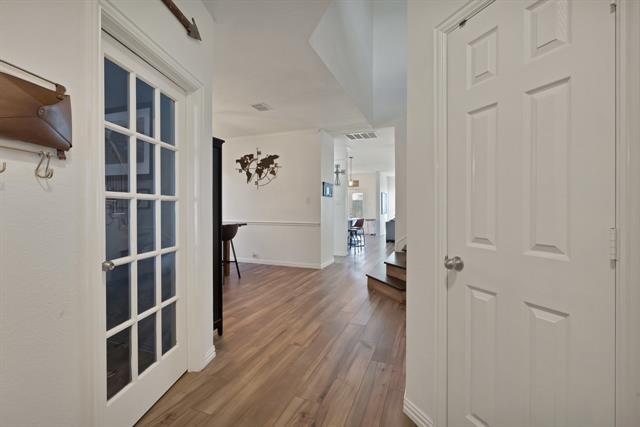 Building Photo - 1708 Kittyhawk Dr