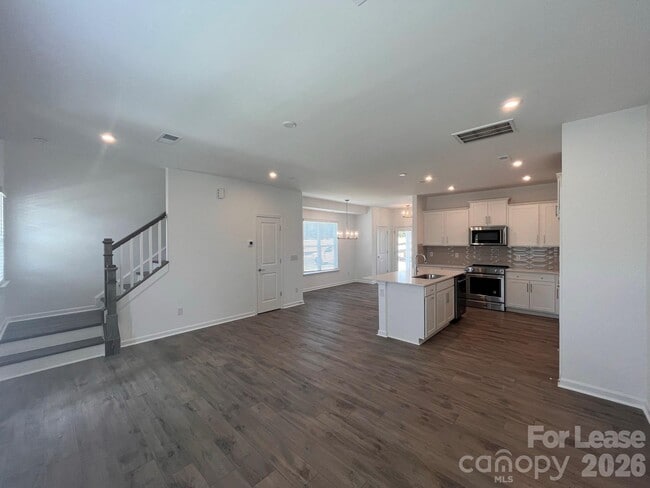 Foto del edificio - 16305 Leading St