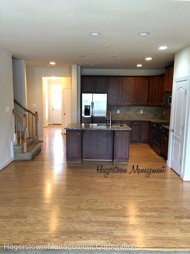Building Photo - 3 br, 2.5 bath House - 20138 Oneals Place