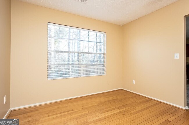 Foto del edificio - 2933 Carrie Farm Rd