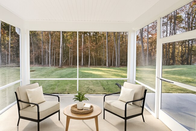 Foto del edificio - 1024 Red Roses Ave