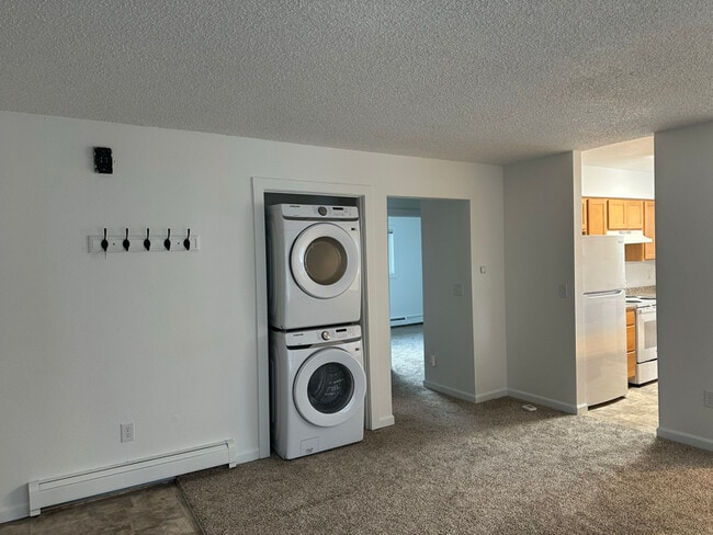 Building Photo - 1124 Orca St