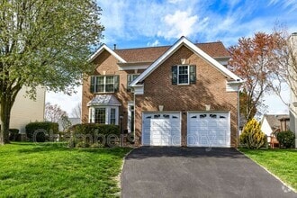 Building Photo - 46814 Snow Hill Way