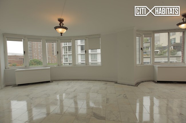 Foto del edificio - 295 Greenwich St