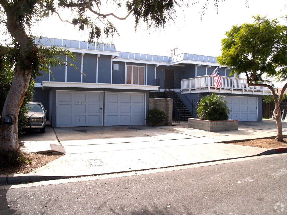 Foto del edificio - 779 Scott Pl