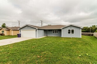 Building Photo - 118 Allen Hill Dr