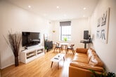 living room - 1011 Hunter St