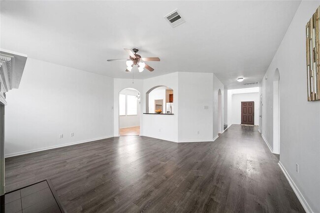 Building Photo - 804 Harvard Pointe Dr