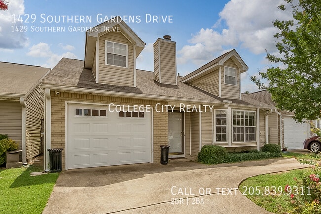 Building Photo - 1429 Southern Gardens Dr