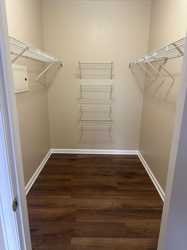 Master Closet - 7440 S Blackhawk St