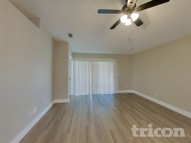 Building Photo - 11217 Summer Star Dr