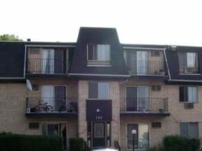 Building Photo - 280 Shorewood Dr