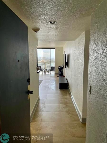 Building Photo - 13499 Biscayne Blvd