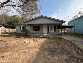 Building Photo - 97 Smith Rd