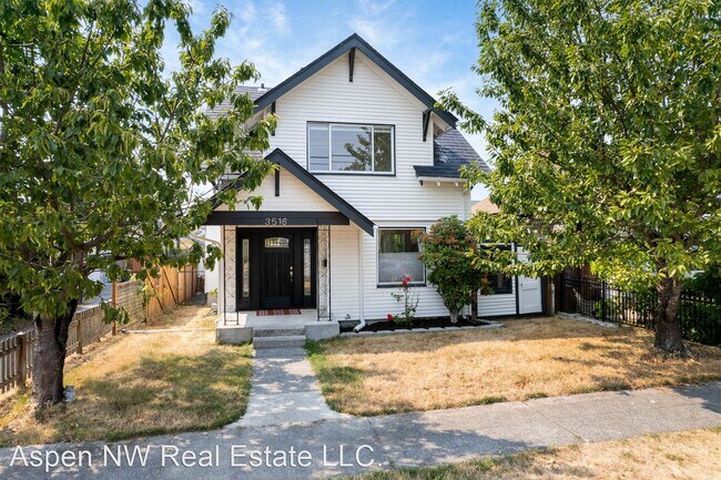 Building Photo - 3 br, 1.5 bath House - 3516 North Proctor St