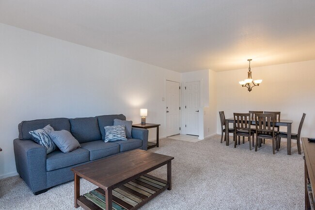 Foto del edificio - Fully Furnished One Bedroom Condo Availabl...