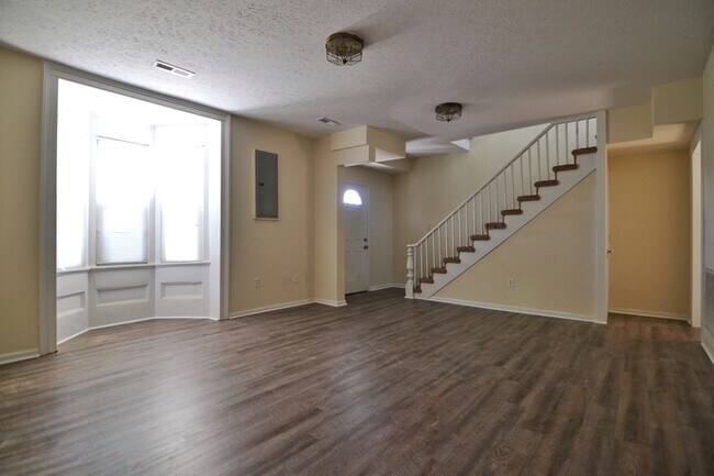 Building Photo - 1311 13th St