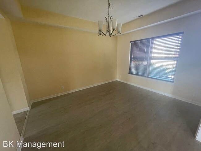 Building Photo - 4 br, 3 bath House - 2858 Grackle Lane