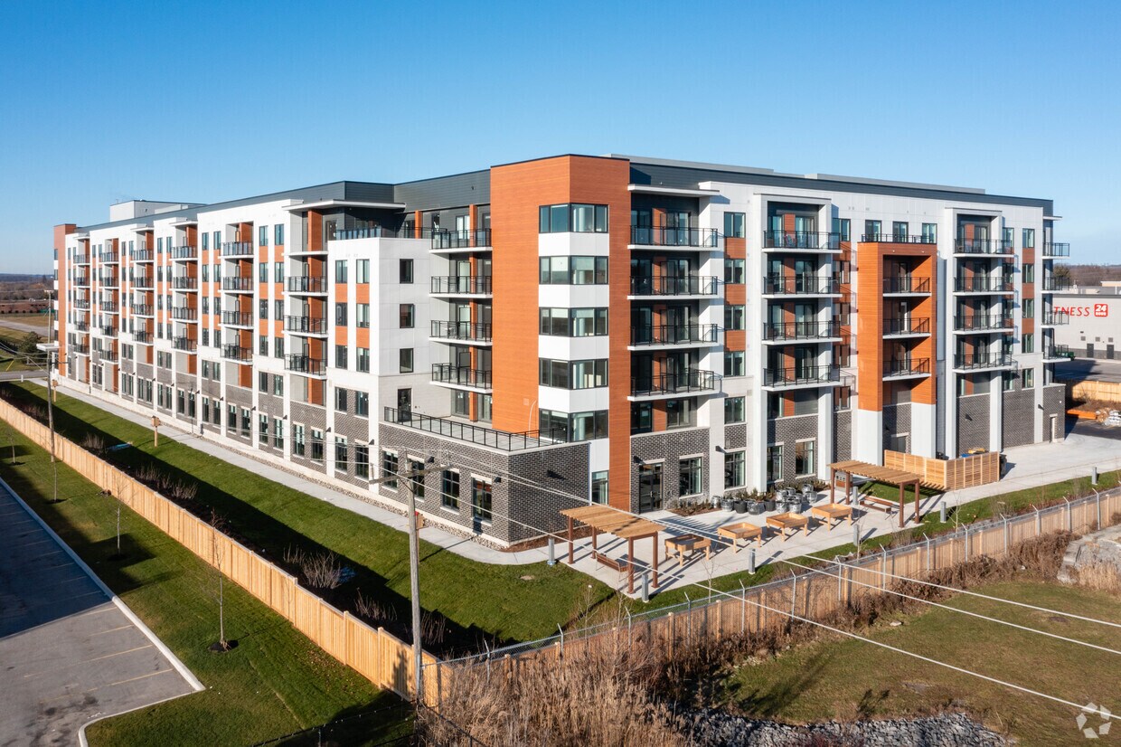 Bloom Stouffville Retirement Community Apartments 133 Mostar St Stoufville, ON