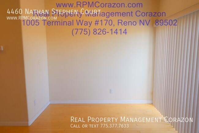 Foto del edificio - Terrific Townhouse in North Reno!