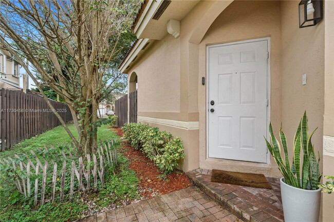 Foto del edificio - 12475 SW 124th St