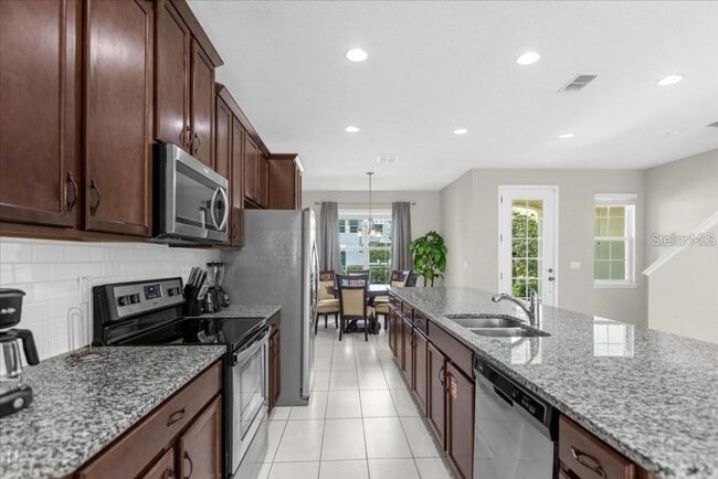 Photo - 1540 Carey Palm Cir (Kissimmee, FL) Townhome