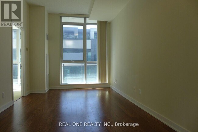 Photo du bâtiment - 4065-4065 Brickstone Mews