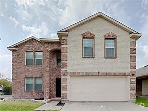 Building Photo - 502 Cleveland Dr