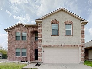 Building Photo - 502 Cleveland Dr