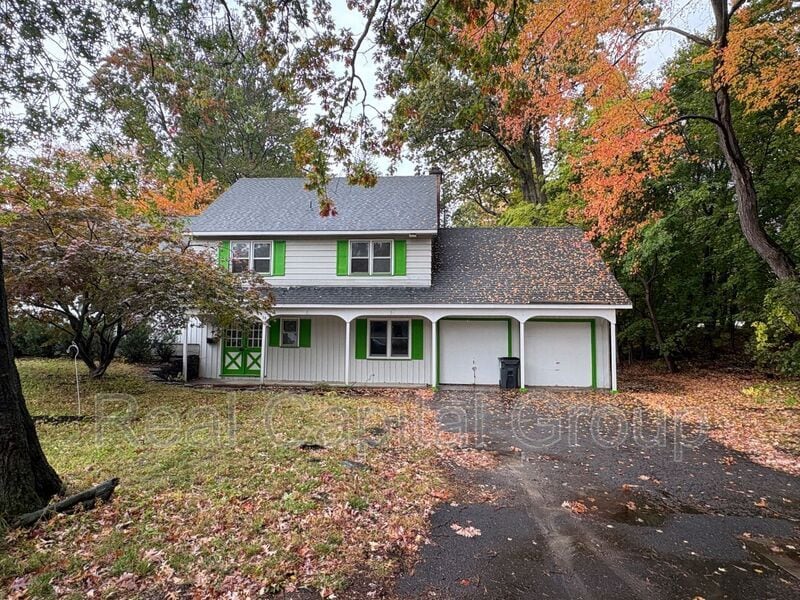 Primary Photo - 38 Glenwood St