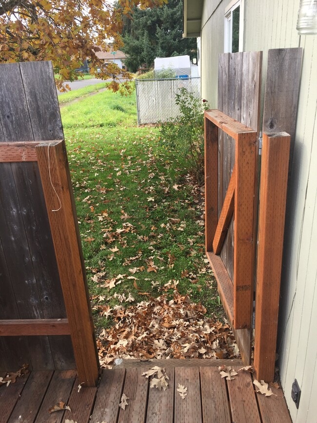 Photo - 520 N 38th Pl Townhome