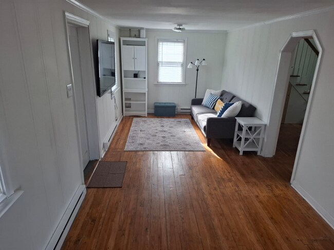 Foto del edificio - 8 Bash Rd