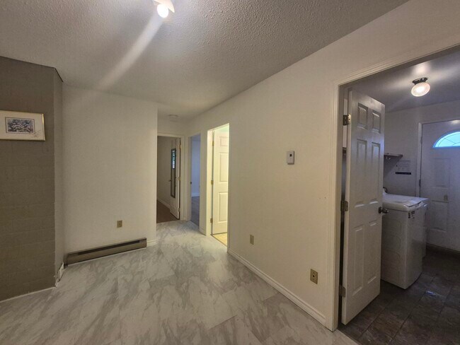 Photo du bâtiment - 6164 Somenos Rd