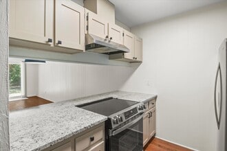 Building Photo - 4155 Brewster Rd