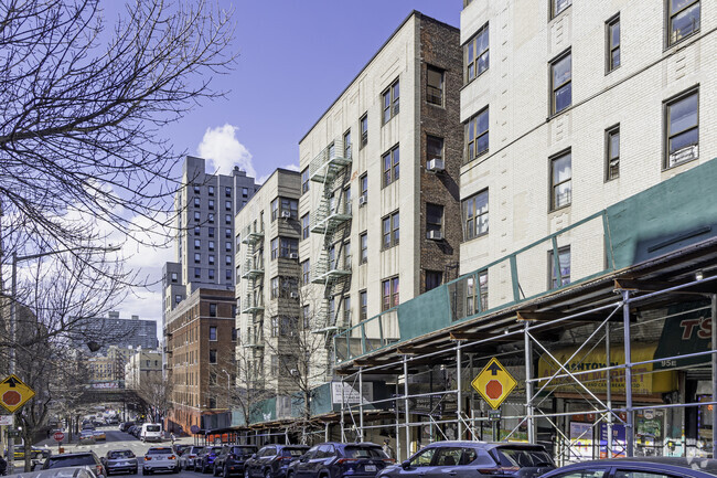 Building Photo - Cooperative