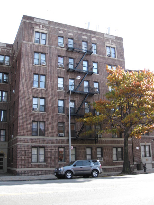 Primary Photo - 1553 OCEAN AVE