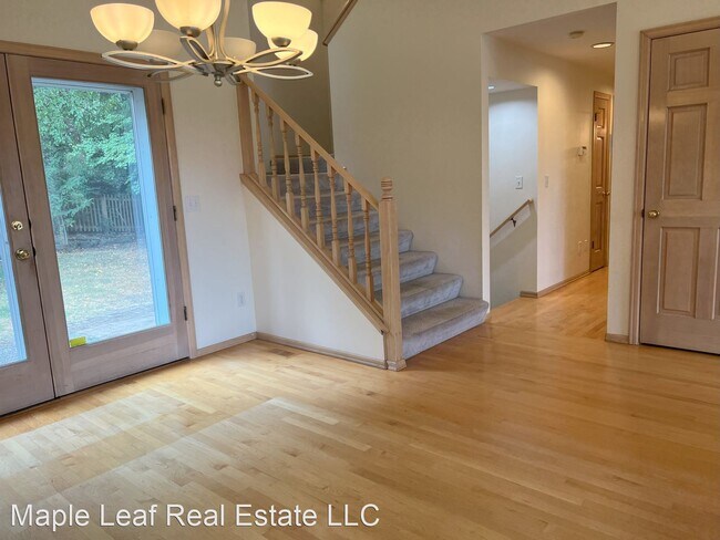 Building Photo - 4 br, 3 bath House - 9009 45th Ave NE