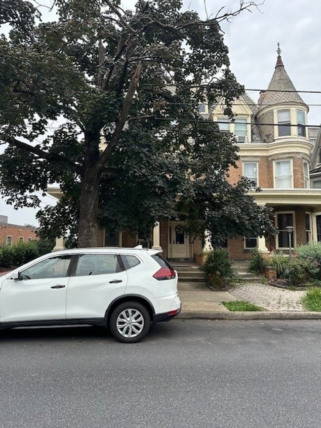 Foto del edificio - 1516 N 2nd St