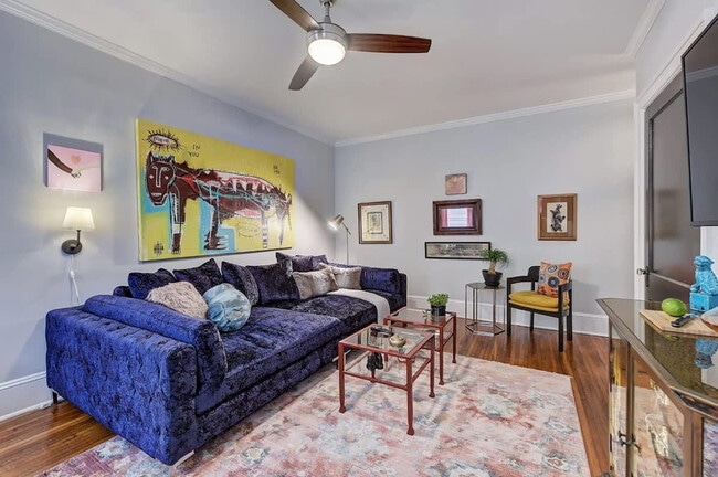 Foto del edificio - 518 Lamar Ave