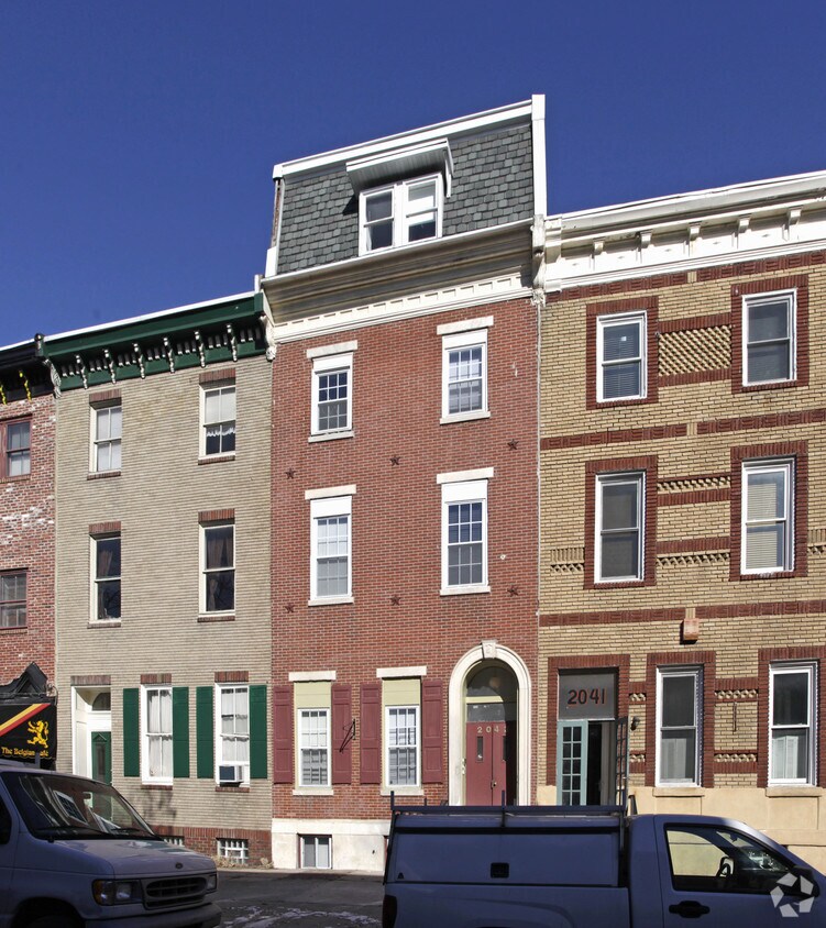 2043 Green St, Philadelphia, PA 19130 Apartments in Philadelphia, PA