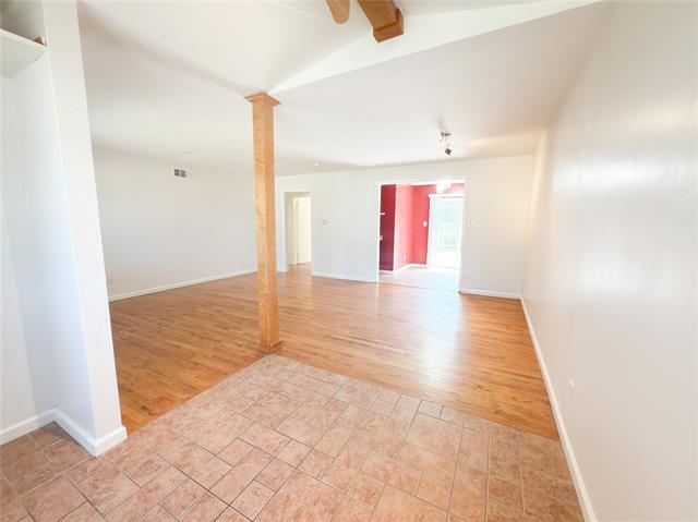 Building Photo - 10804 Dunaway Dr