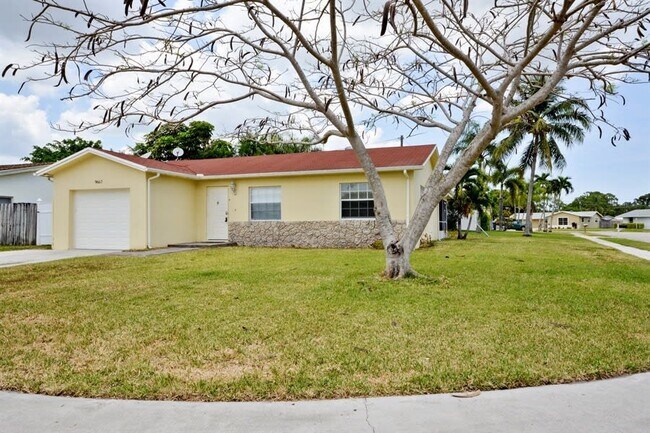 Building Photo - 9667 SW 3rd St