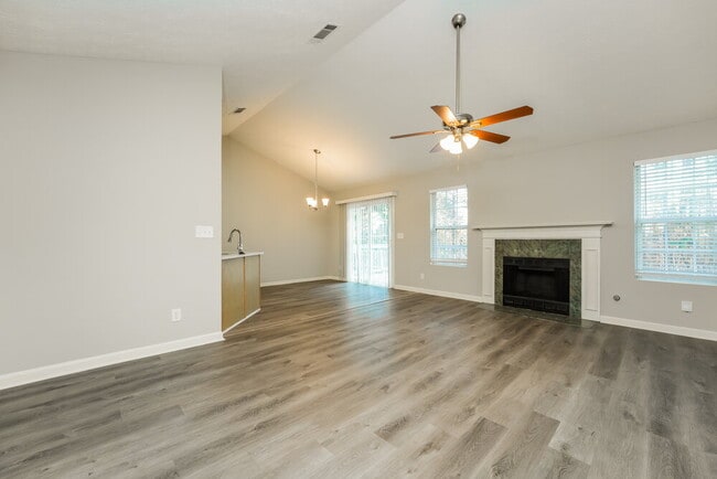 Building Photo - 3005 Sentinel Pkwy