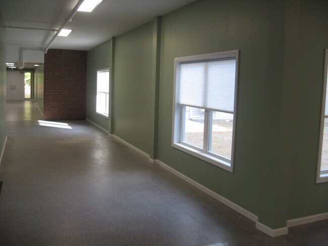 Foto del edificio - 90 Alden Ave