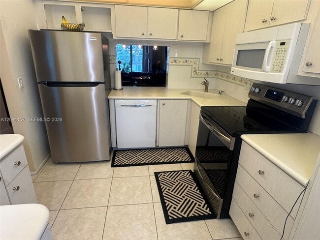 Building Photo - 1501 S Ocean Blvd