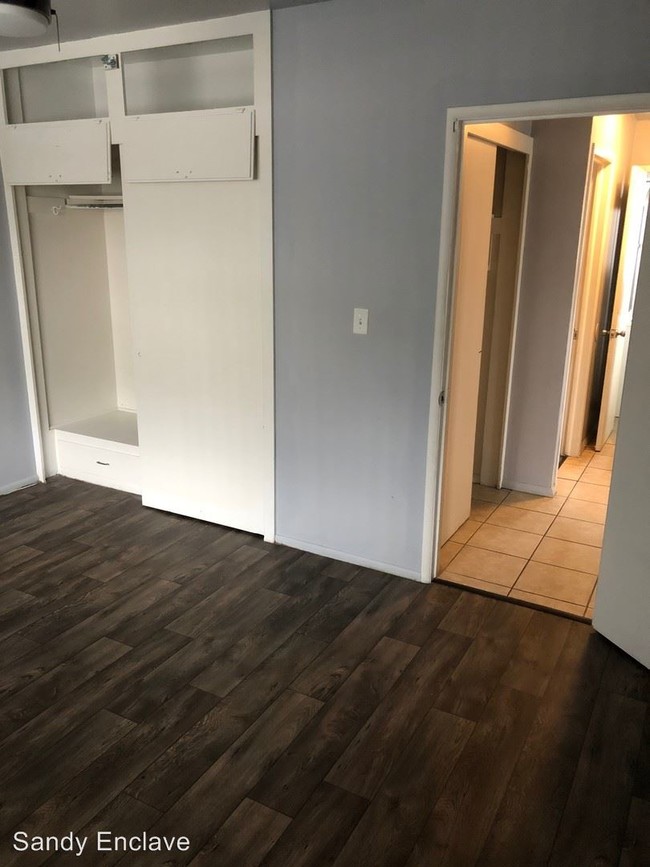 Building Photo - 8767 S 500 E